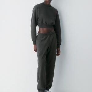 NWT Aritzia Cozy Sweatfleece Perfect Crop Sweatshirt